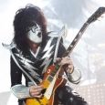  Kiss