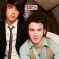  Jonas Brothers
