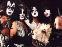 Kiss