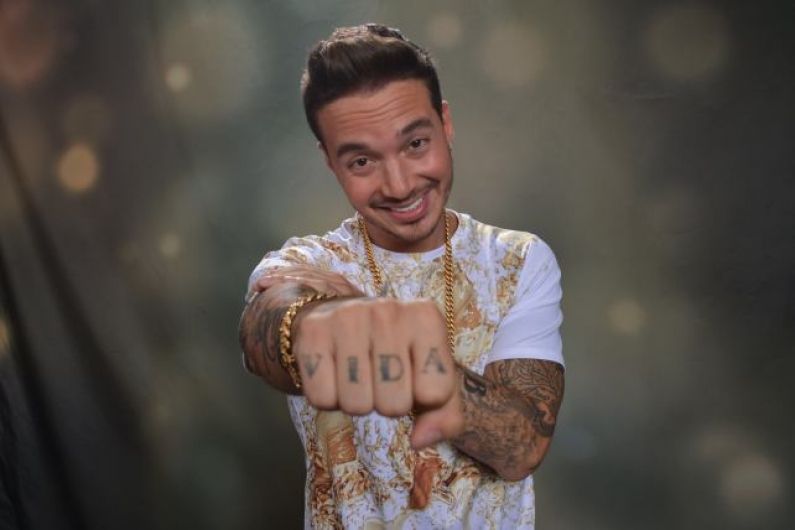 sin compromiso letra maluma