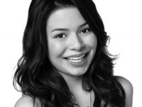 Miranda Cosgrove
