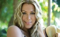Colbie Caillat