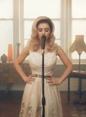Marina And The Diamonds