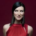 Laura Pausini