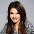 Victoria Justice