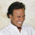  Julio Iglesias