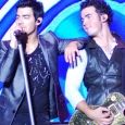  Jonas Brothers