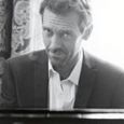  Hugh Laurie