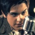  Luan Santana 