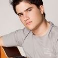  Luciano Ferraz