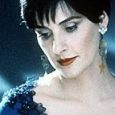  Enya
