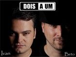 DOIS A UM