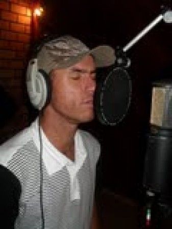 JUNINHO RIBEIRO