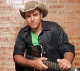 COMPOSITOR LUIZ MOREIRA - Sertanejo Universit�rio - Composi��es In�ditas